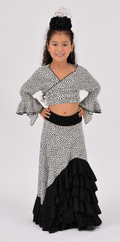 ANUKA – Tienda flamenca online de vestuario especializada en grupos