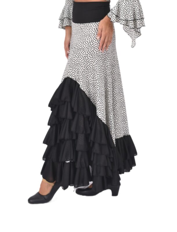 ANUKA – Tienda flamenca online de vestuario especializada en grupos
