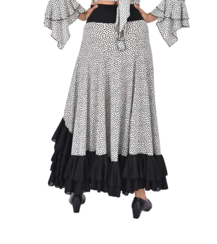 ANUKA – Tienda flamenca online de vestuario especializada en grupos