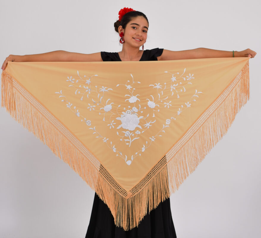 ANUKA – Tienda flamenca online de vestuario especializada en grupos