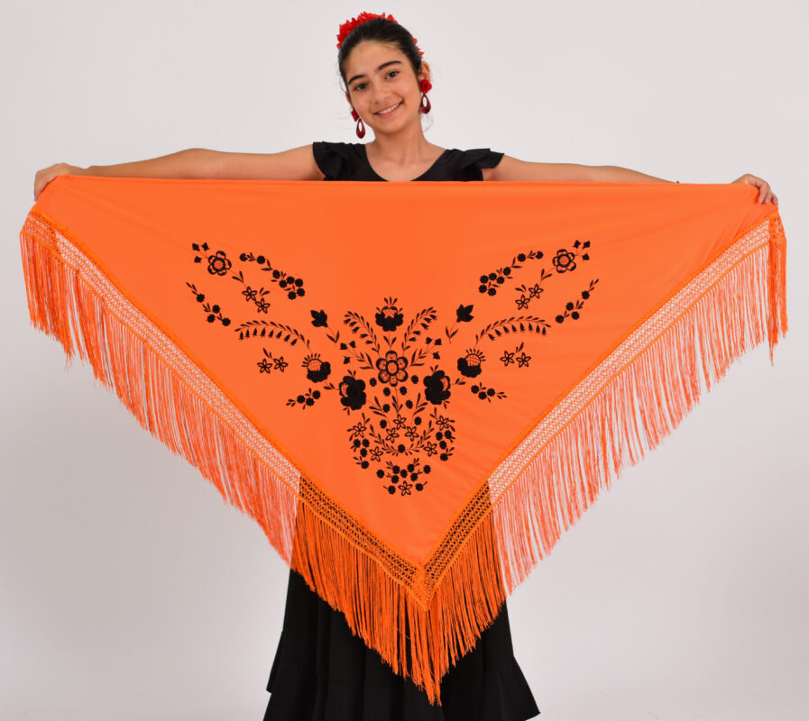 ANUKA – Tienda flamenca online de vestuario especializada en grupos