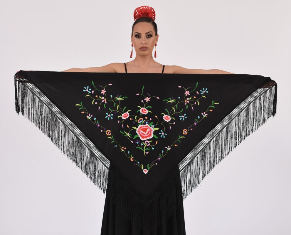 ANUKA – Tienda flamenca online de vestuario especializada en grupos