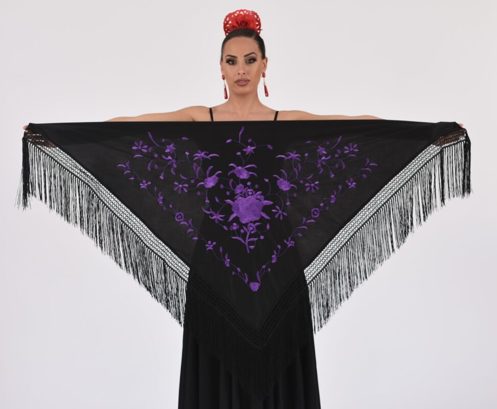 ANUKA – Tienda flamenca online de vestuario especializada en grupos