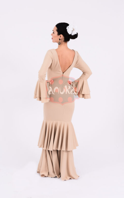 ANUKA – Tienda flamenca online de vestuario especializada en grupos